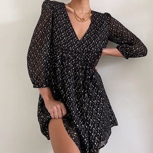Aritzia Sunday Best Jinx Dress